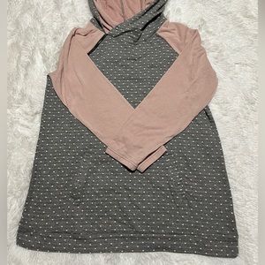 🌺 MAURICES Hooded Sweatshirt Sz 1